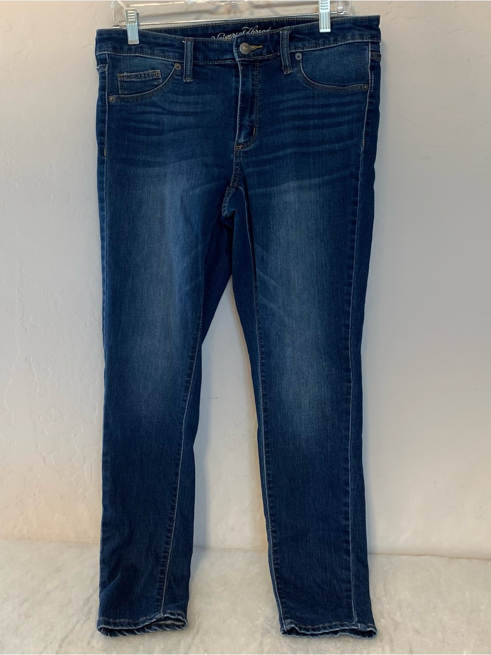 Universal threat Dark Wash Women’s Jeans - Unbranded size 10